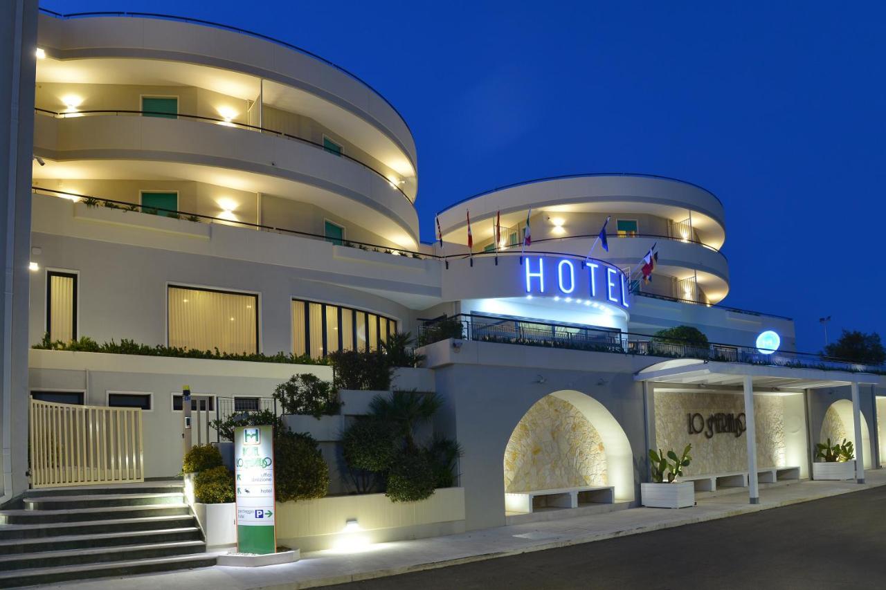 Hotel Lo Smeraldo Cisternino Kültér fotó