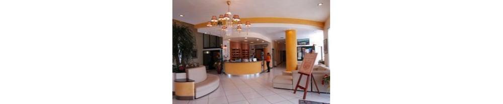 Hotel Lo Smeraldo Cisternino Kültér fotó