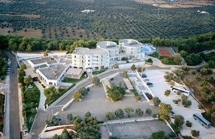 Hotel Lo Smeraldo Cisternino Kültér fotó